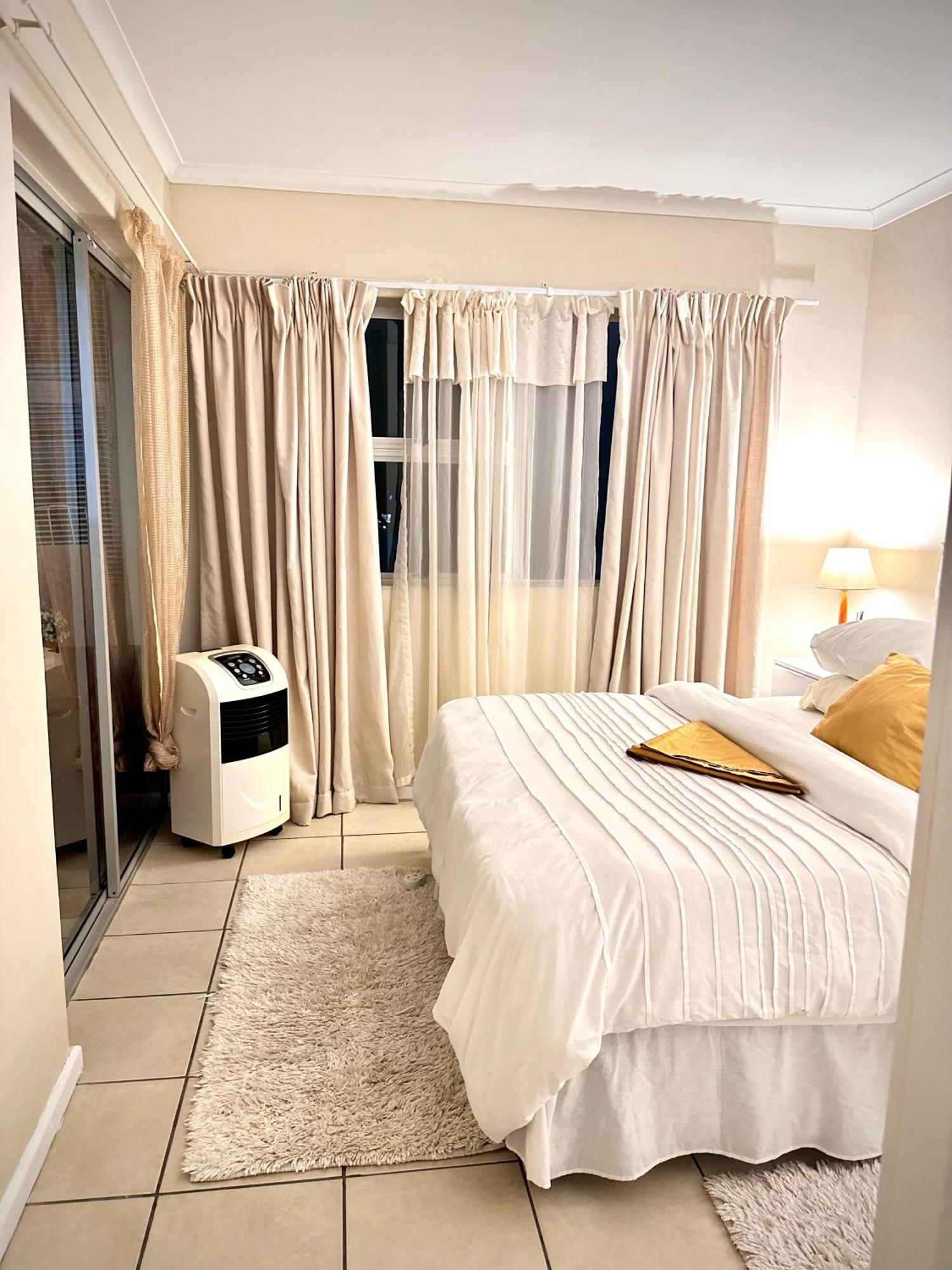 Caline Vip Apartments, Beach Close Bloubergstrand Zewnętrze zdjęcie